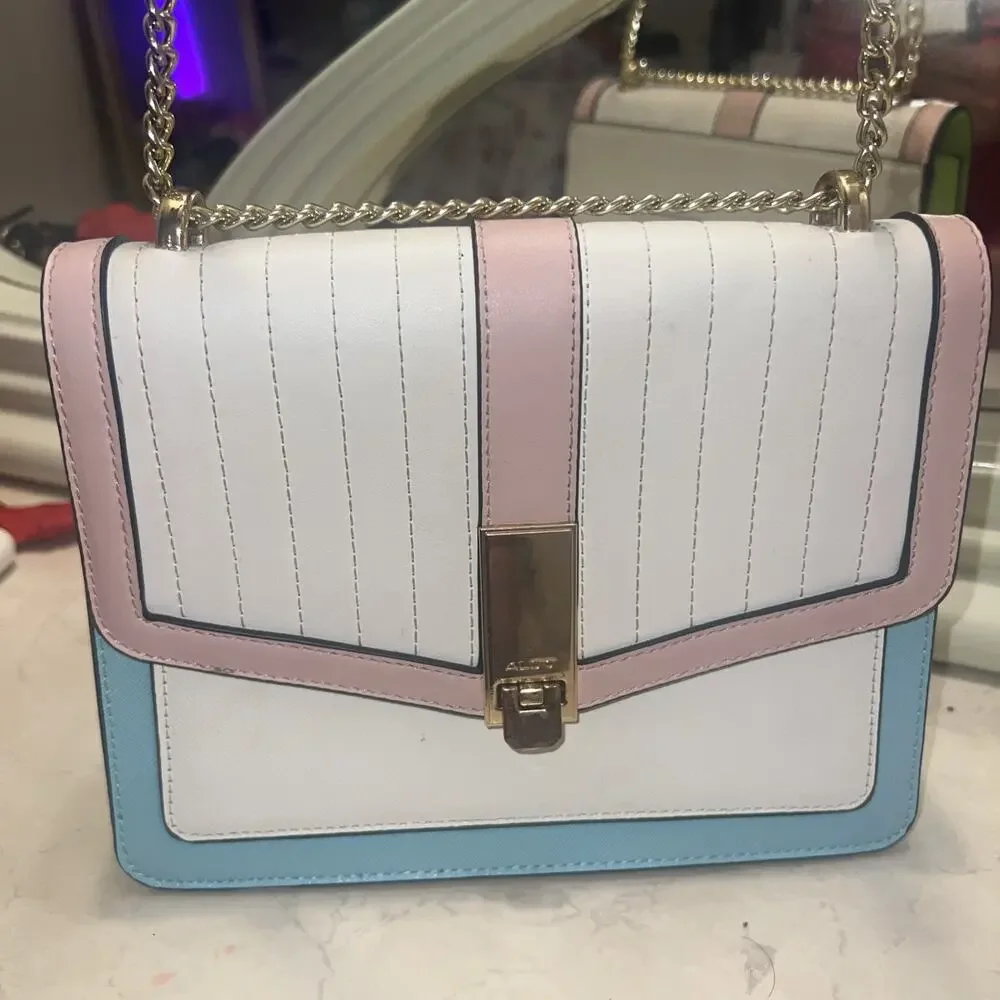 Aldo Chic Multicolor Chain Strap Crossbody GUC